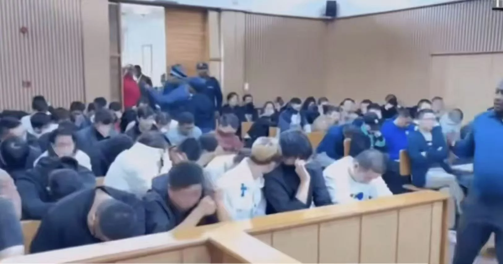 71adceeb06c73550a352d3230218d045