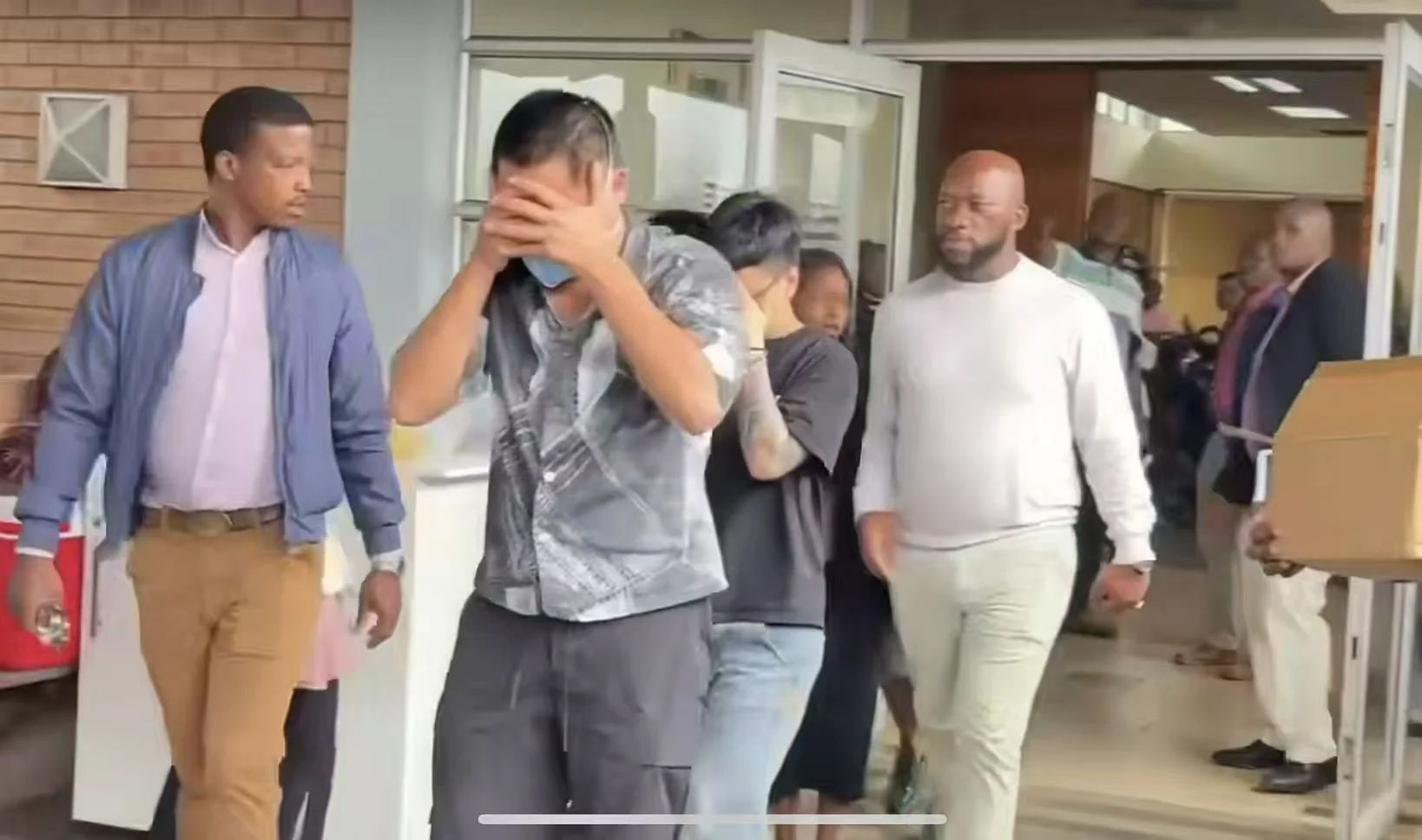 25dafb8880d7326328d970b7fea6606a